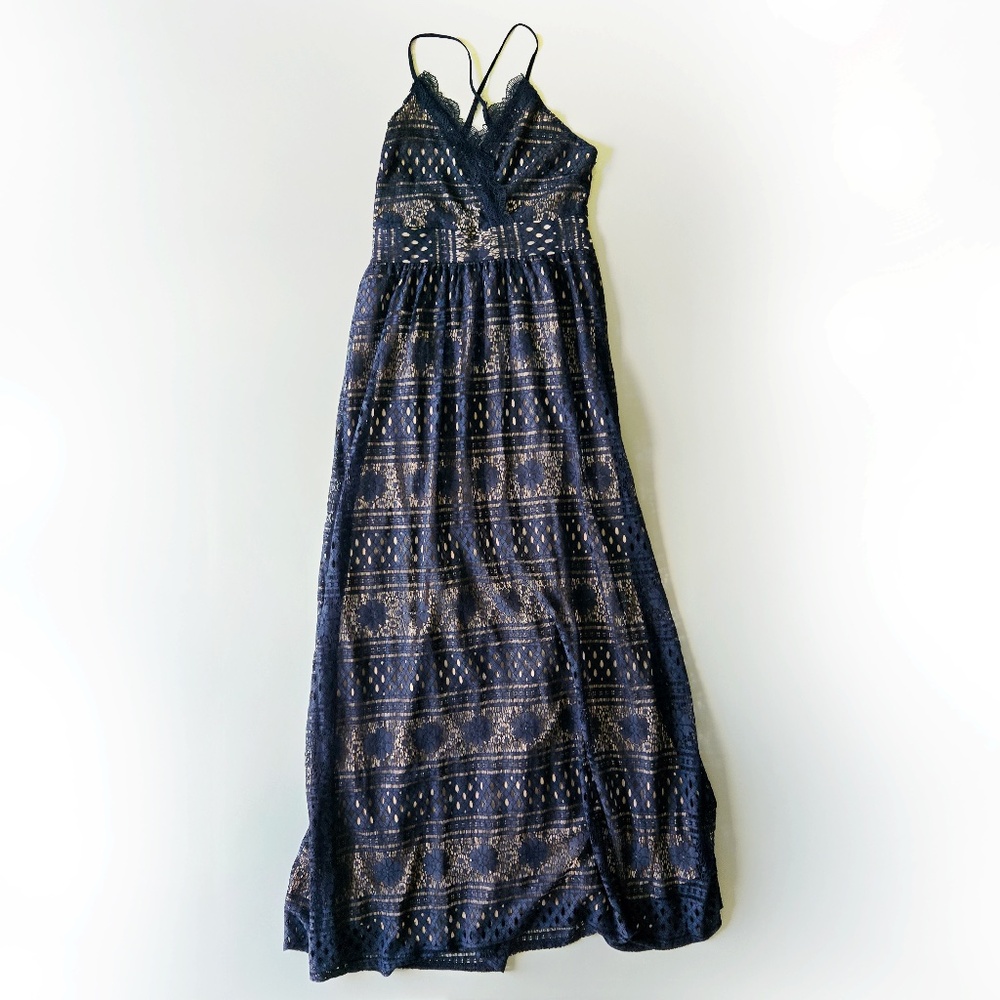 Vici Navy Lace Maxi V-Neck Strap Dress